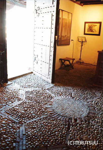 �o�D�����P �B�e �~���[�W�J���w���E�}���`���̒j�x�T���`���E�p���T �A���}�O���A��V����R�����E�f�E�R���f�B�A�X�̃��r�[