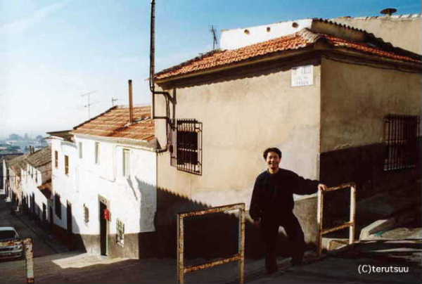 �o�D�����P �B�e �~���[�W�J���w���E�}���`���̒j�x�T���`���E�p���T