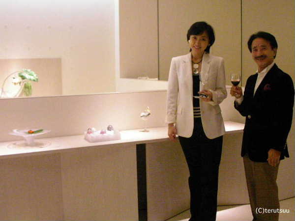 �o�D�����P ��㖃�ߎq���� �K���X�f�U�C���W