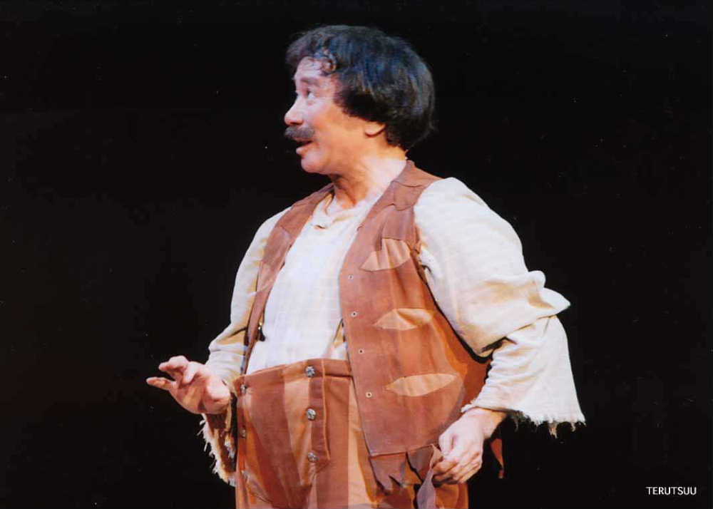 �o�D�����P �~���[�W�J���w���E�}���`���̒j�x�T���`���E�p���T 2005�N6���錀