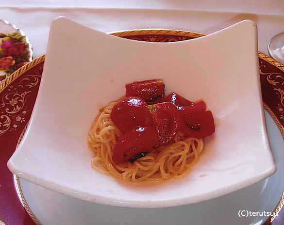 �o�D�����P �R�`���߉��s �C�^���A���X�g���� �A���E�P�b�`���[�m