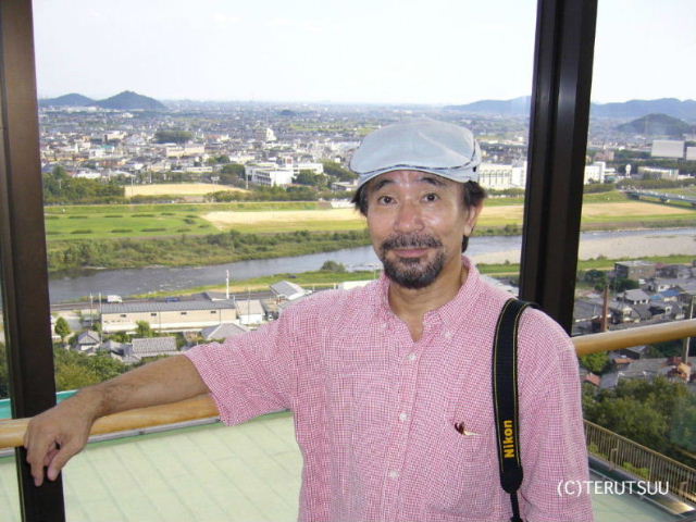 �o�D�����P ���Ɍ����̎s �ԂƂ�ڑ� �K�ې�