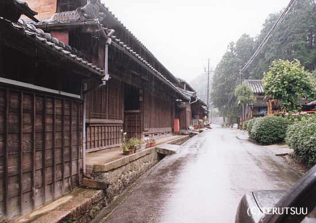 �o�D�����P �B�e �w�q�ߐ����J��x�ɐ��O�Y�`�� ���C���B�| �鎭����