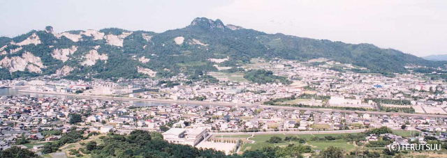 �o�D�����P �B�e �w�q�ߐ����J��x�ɐ��O�Y�`�� ���쌧����